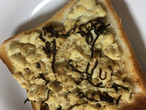 意外に美味しい！ヘルシー豆腐トースト